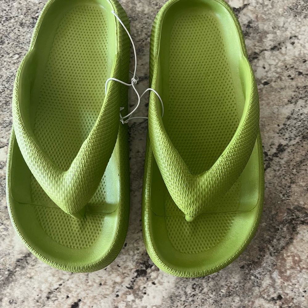 Flip flops - Picture 6 of 8